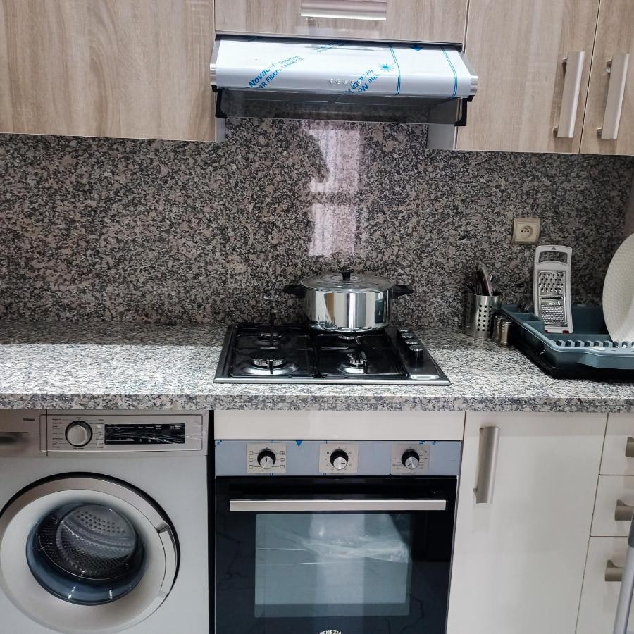 Super Apartement Totalement Neuf A Cote De Marjane Avec La Climatisation Et Wifi 탕헤르 외부 사진