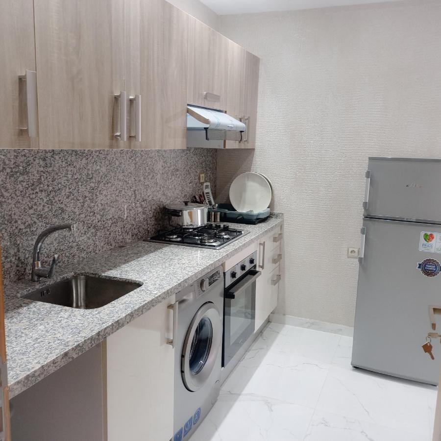 Super Apartement Totalement Neuf A Cote De Marjane Avec La Climatisation Et Wifi 탕헤르 외부 사진