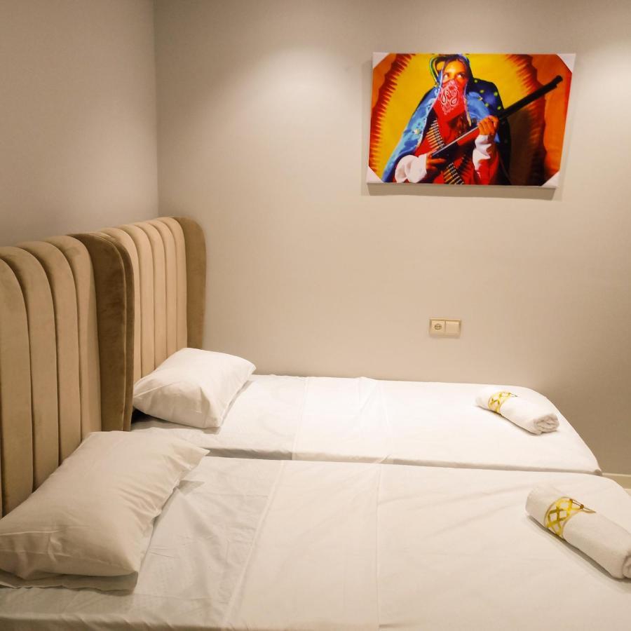 Super Apartement Totalement Neuf A Cote De Marjane Avec La Climatisation Et Wifi 탕헤르 외부 사진